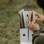 clutter disrupts work concentration
