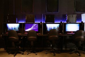 Usb Multi Display USB Hubs for Multiple Monitors: Stay Connected - Improve Workspace