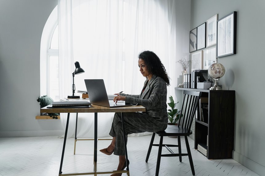 office decor boosts prosperity
