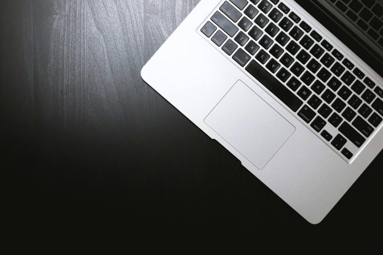 The Ideal Keyboard Tilt Angle for Ergonomic Typing - Improve Workspace