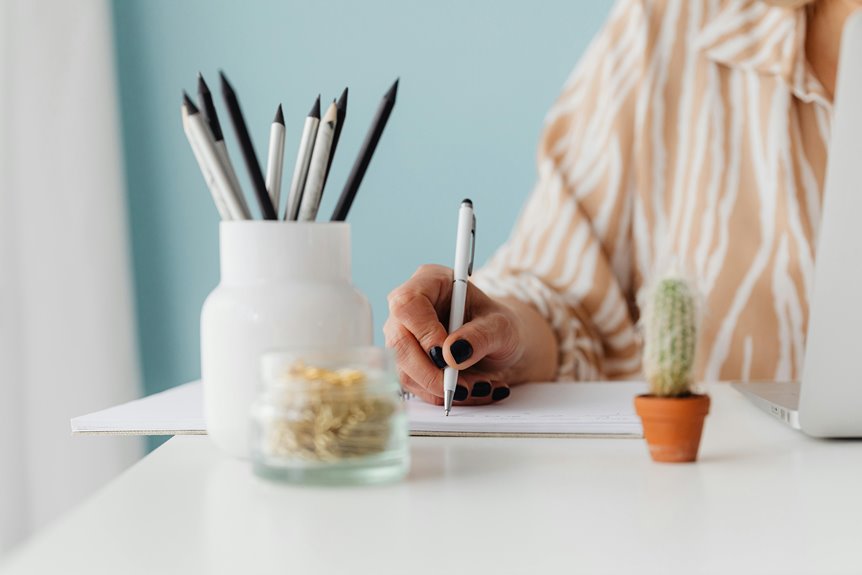 organized pen holder compartments