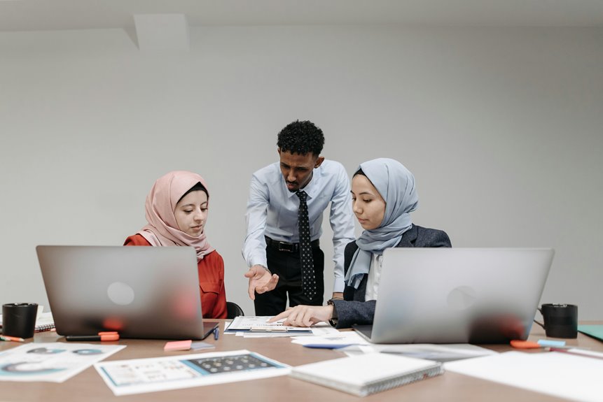 retail managers online opportunities