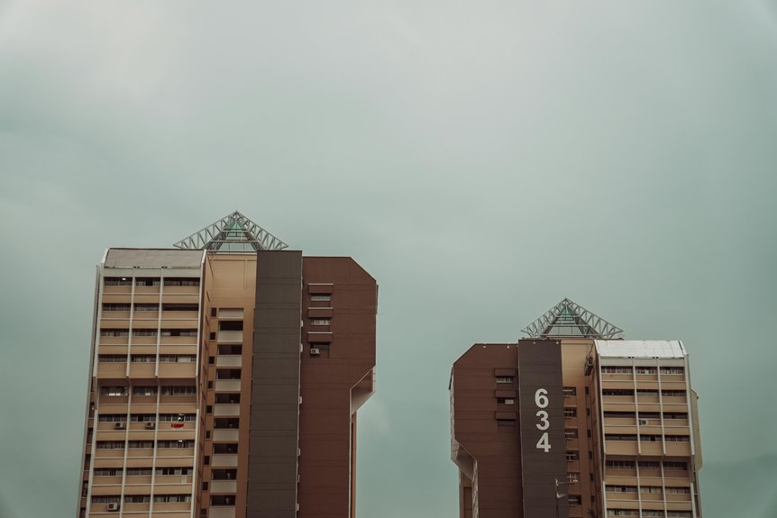 art transforms office atmosphere