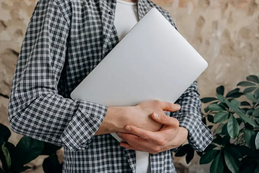 low maintenance plants for freelancers
