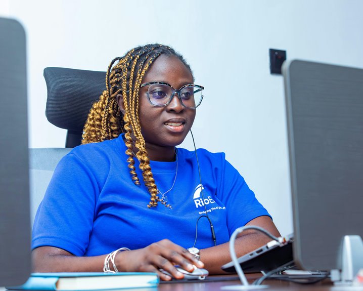 organizing home office efficiently